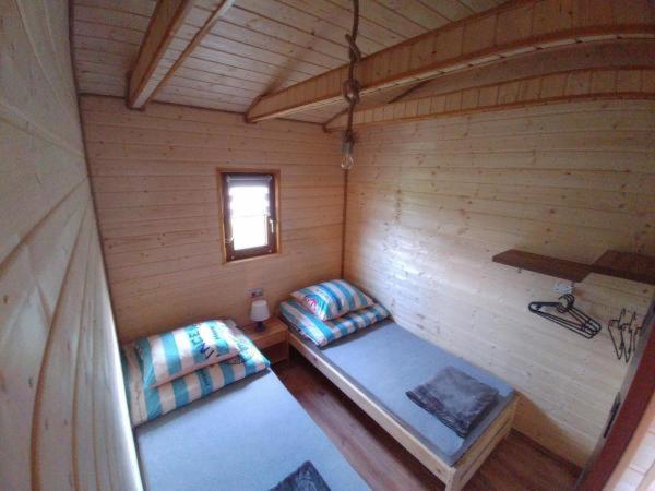 Noclegi "Marfikowe Pole" Polanczyk Bagian luar foto